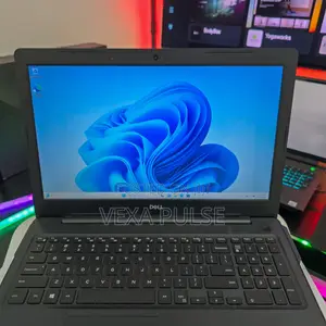 Laptop Dell Inspiron 15 8GB Intel Core i3 HDD+SSD 1T