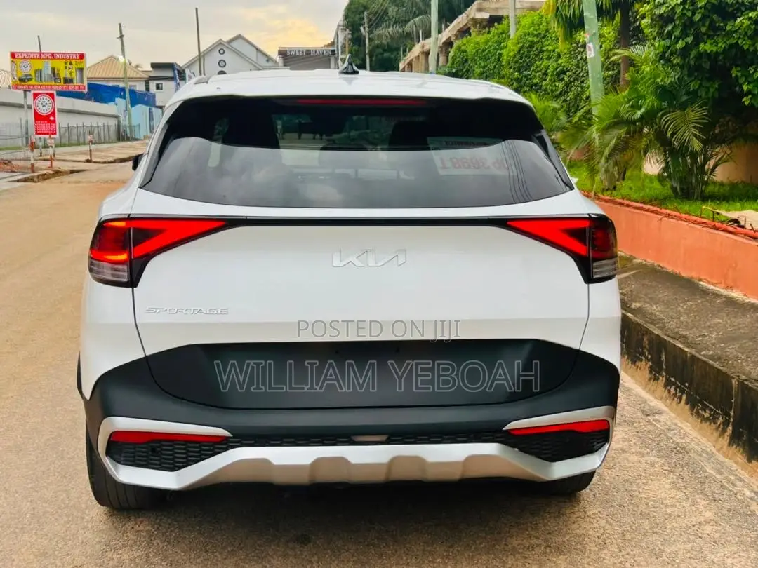 Kia Sportage EX 2023 White