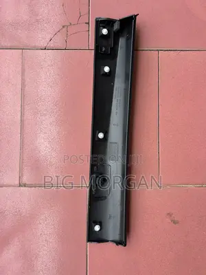 Mitsubishi Outlander 2023 2024 2025 Back Door Molding