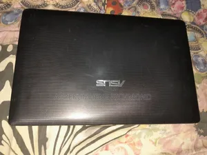 Laptop Asus A555LA 6GB Intel Core i5 HDD+SSD 256GB