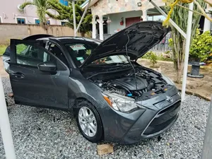 Toyota Yaris iA 1.5 FWD 2018 Gray