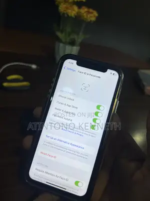Apple iPhone X 64 GB Black