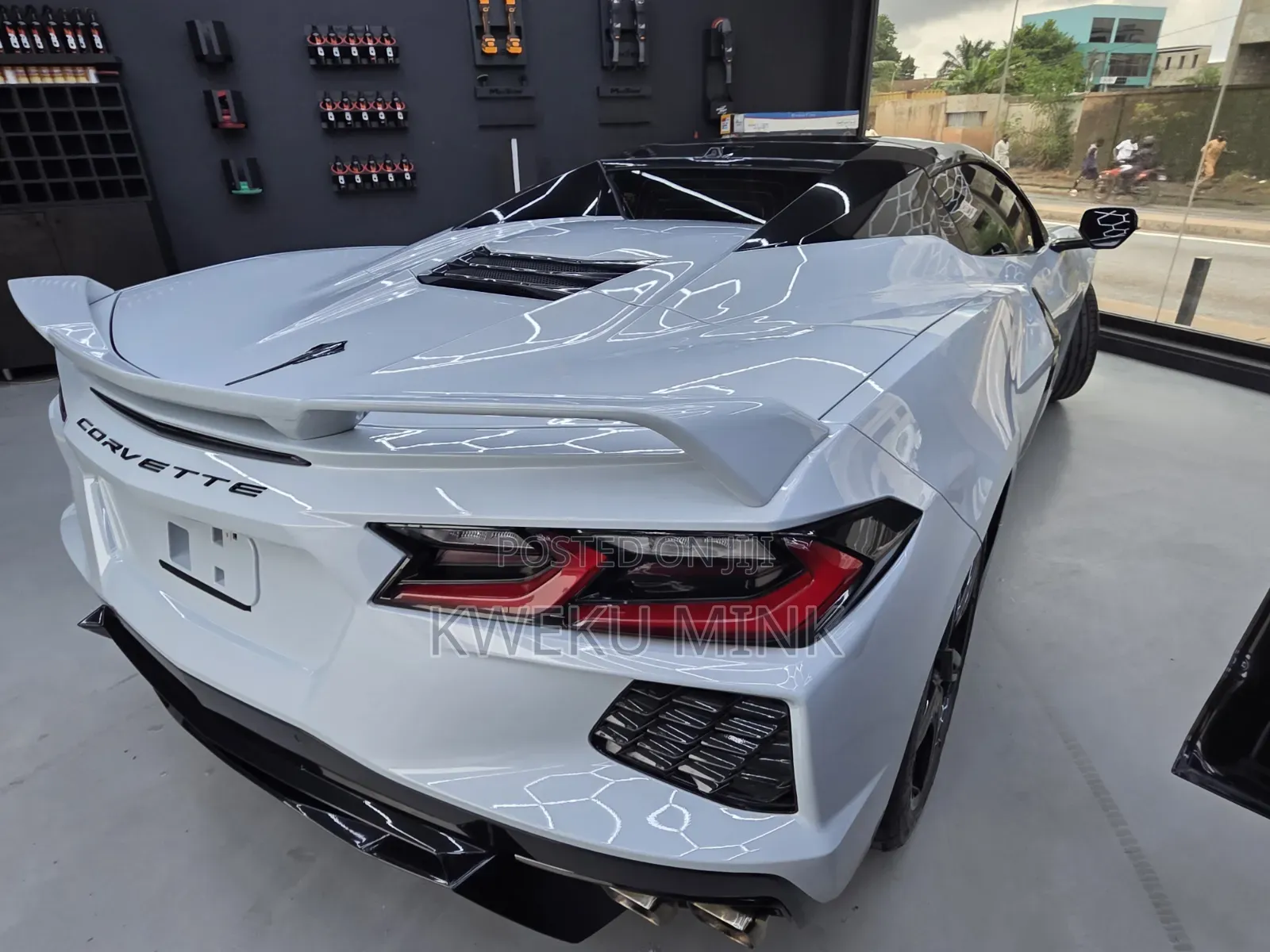 Chevrolet Corvette 2024 White