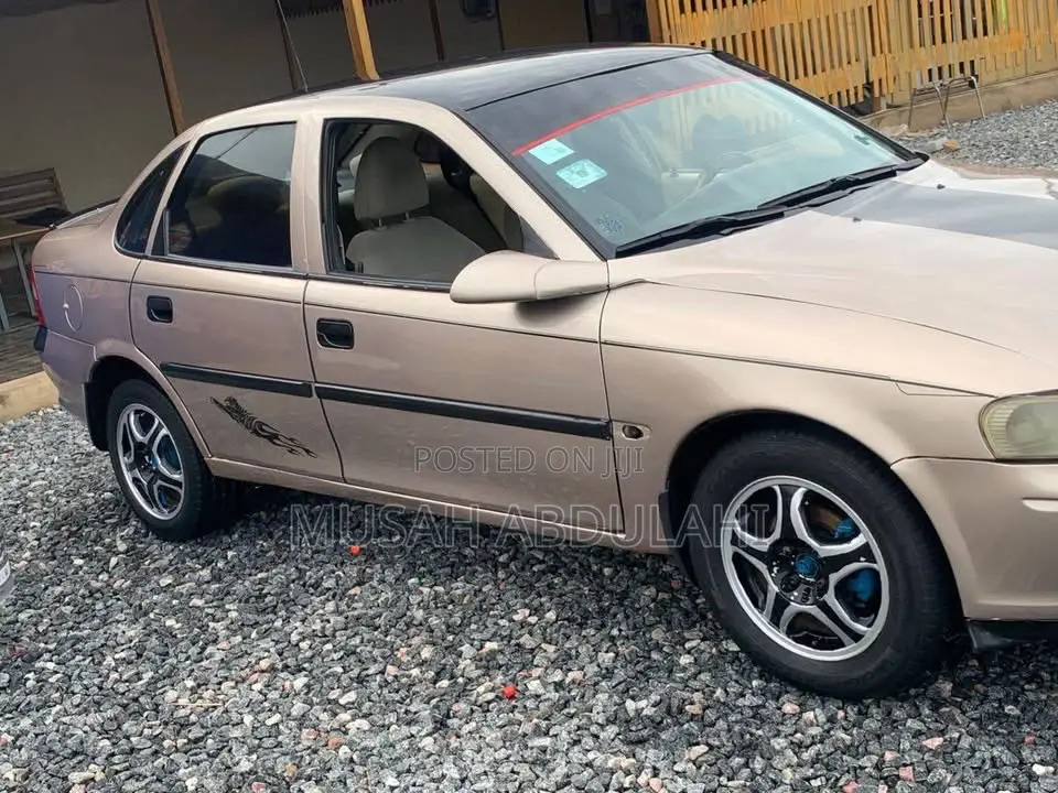 Opel Vectra 2009 Gold