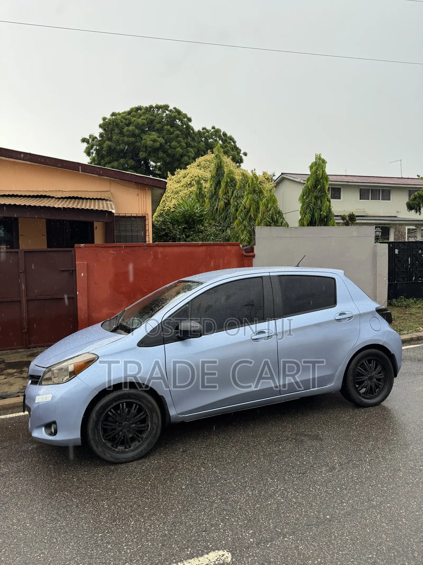 Toyota Yaris 2012 Blue