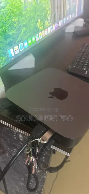 Desktop Computer Apple Mac Mini 16GB Intel Core i5 SSD 500GB