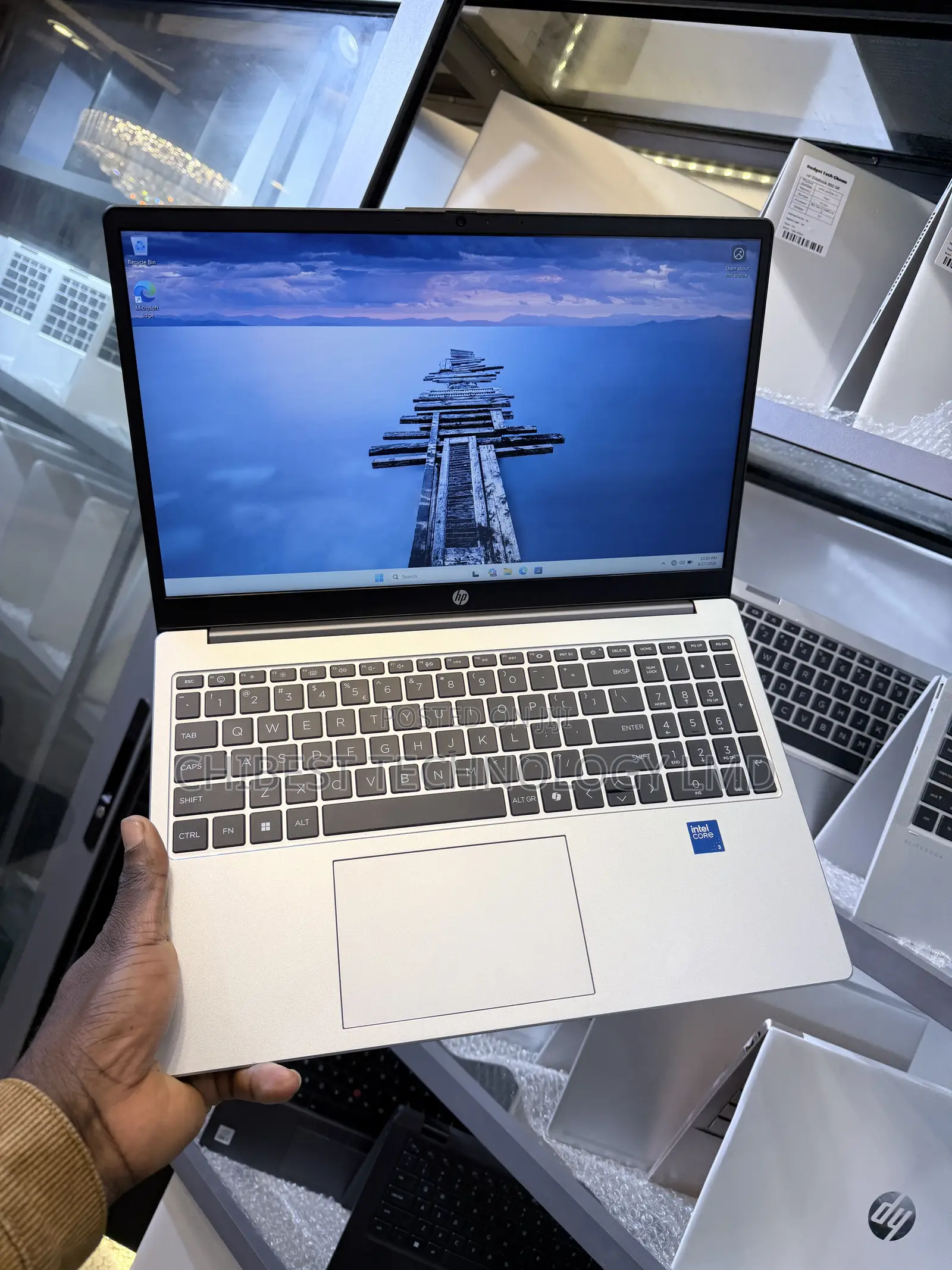 Laptop HP 15-da3007nia 8GB Intel Core i3 SSD 256GB