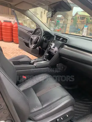 Honda Civic Touring Sedan 2020