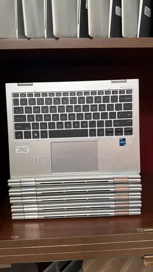 Laptop HP Elite x360 830 G10 16GB Intel Core i7 SSD 512GB