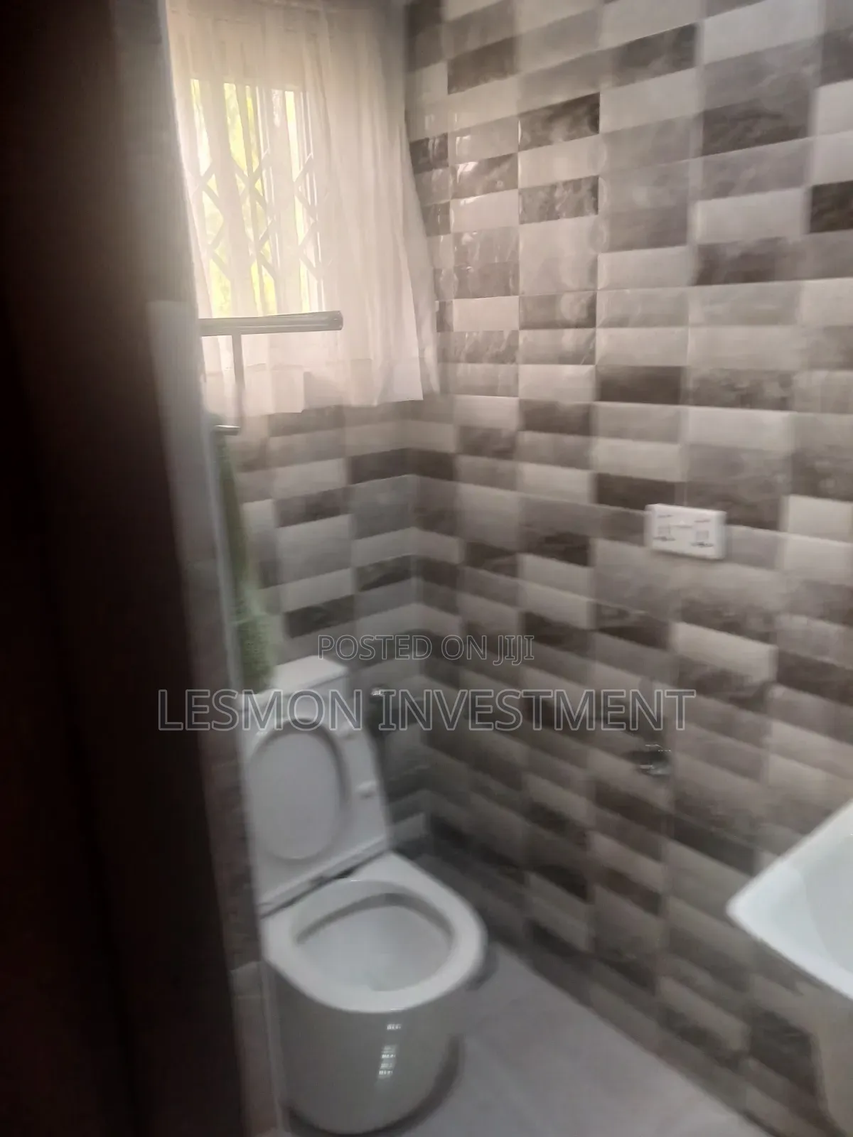 Furnished 4bdrm Bungalow in Lesson Investment, Airport Residential Area