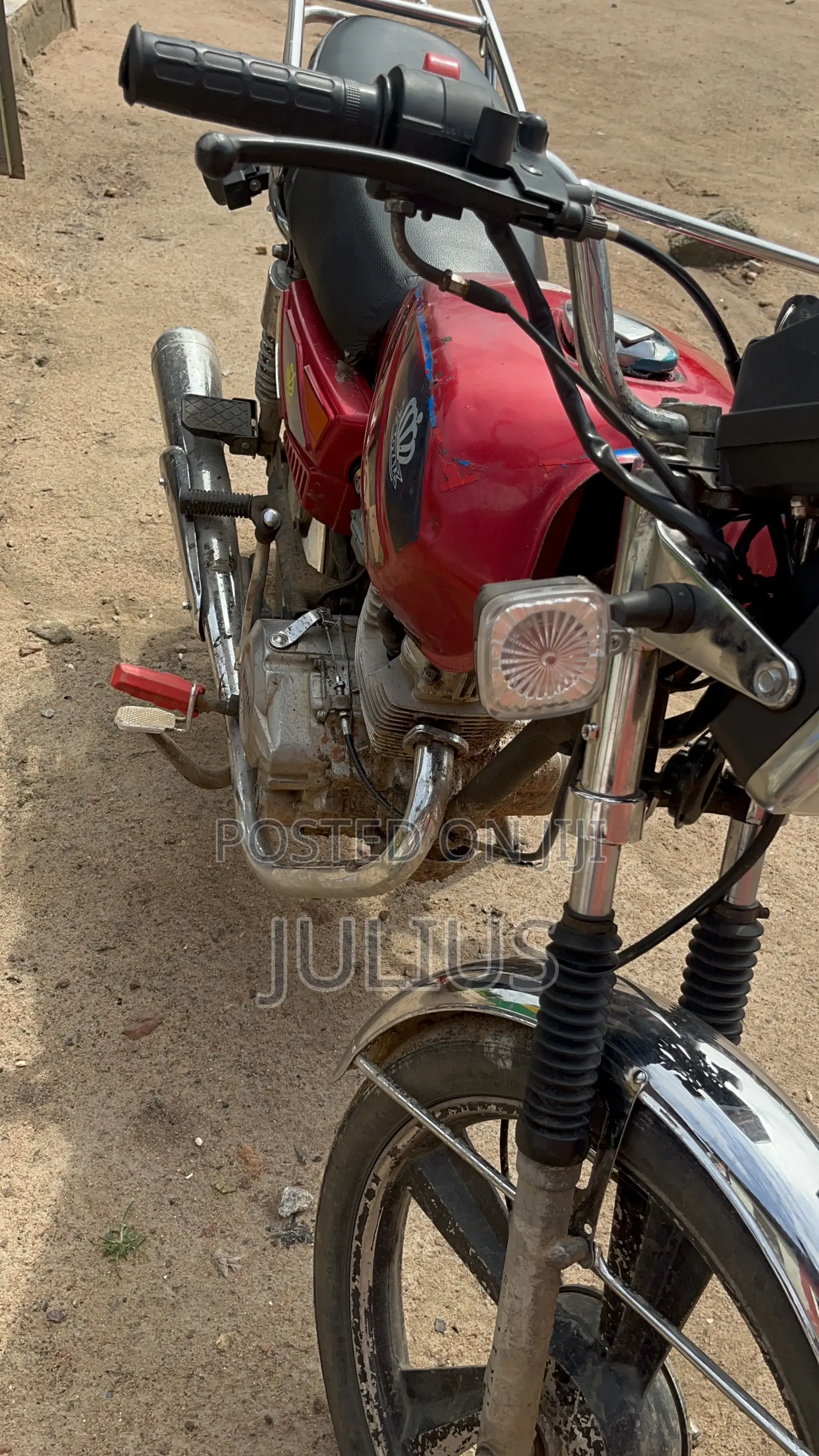 Royal RY125 2022 Red