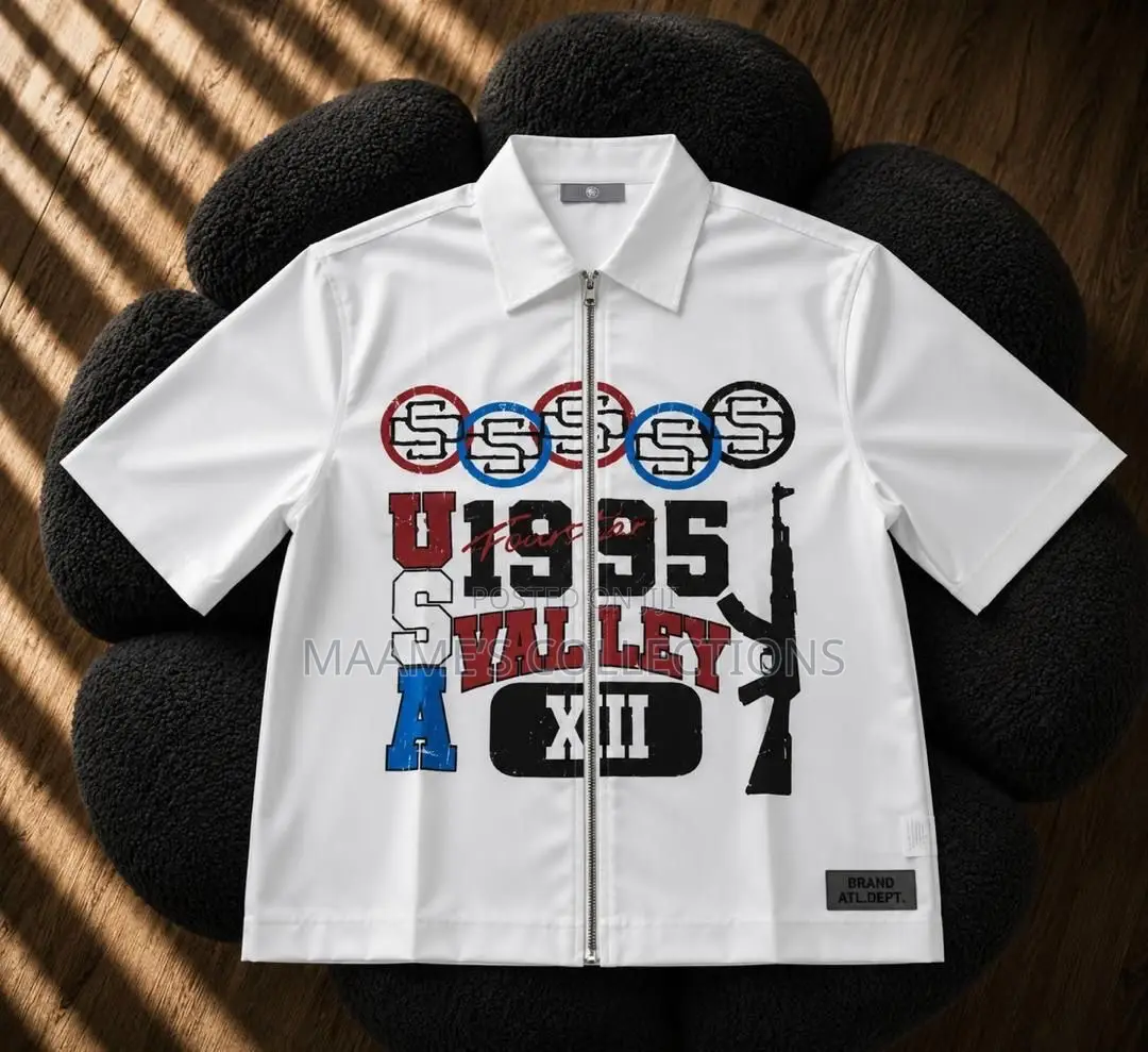 Men's Minimalist Graphic Print Short Sleeve Cropped Shirt