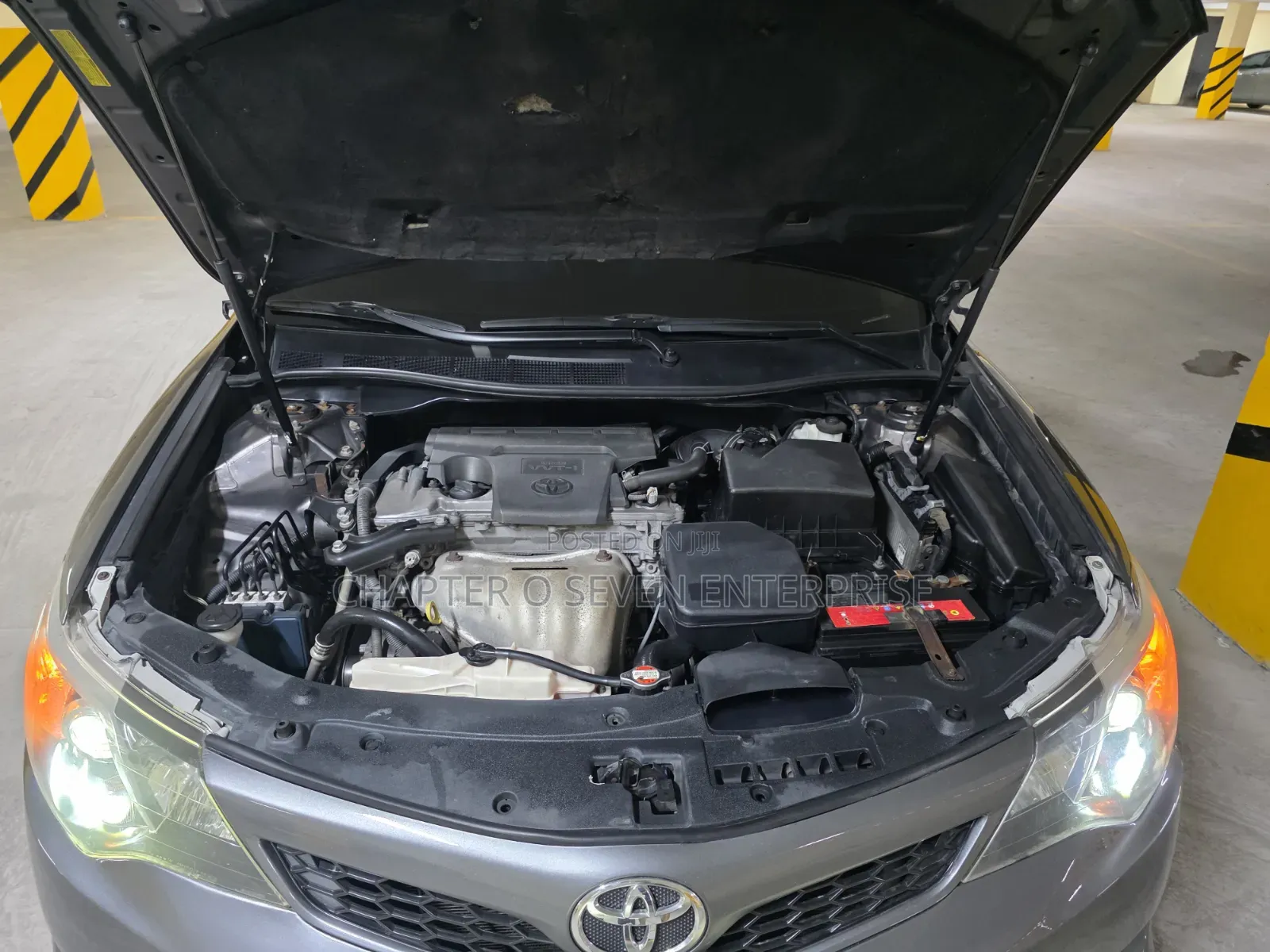Toyota Camry SE Sport 4dr Sedan (2.5L 4cyl 6A) 2014 Gray