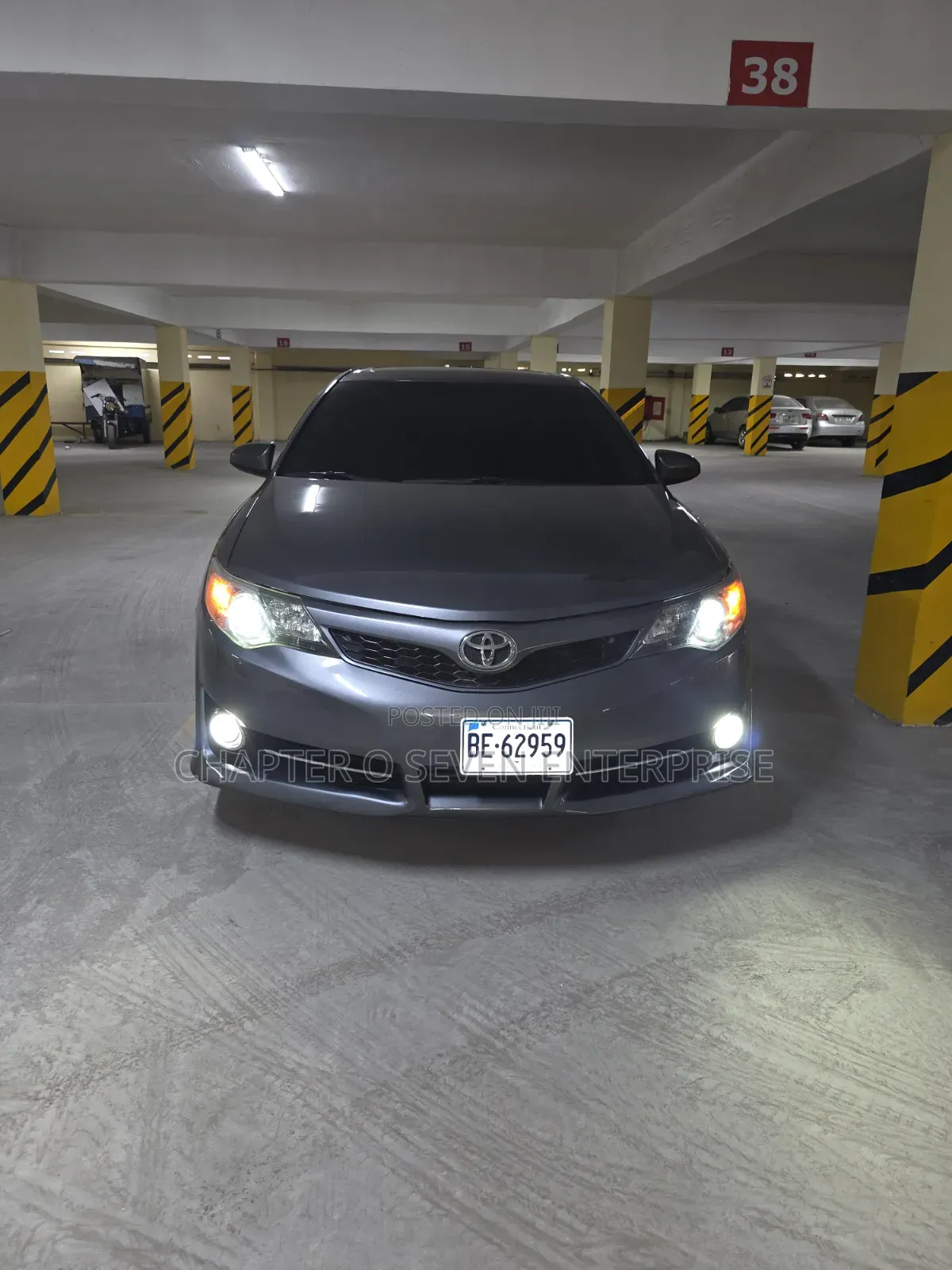 Toyota Camry SE Sport 4dr Sedan (2.5L 4cyl 6A) 2014 Gray