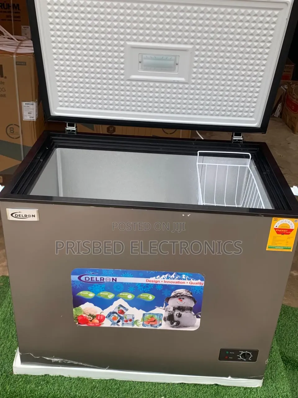 Delron Durable Chest Freezer 258 Litres