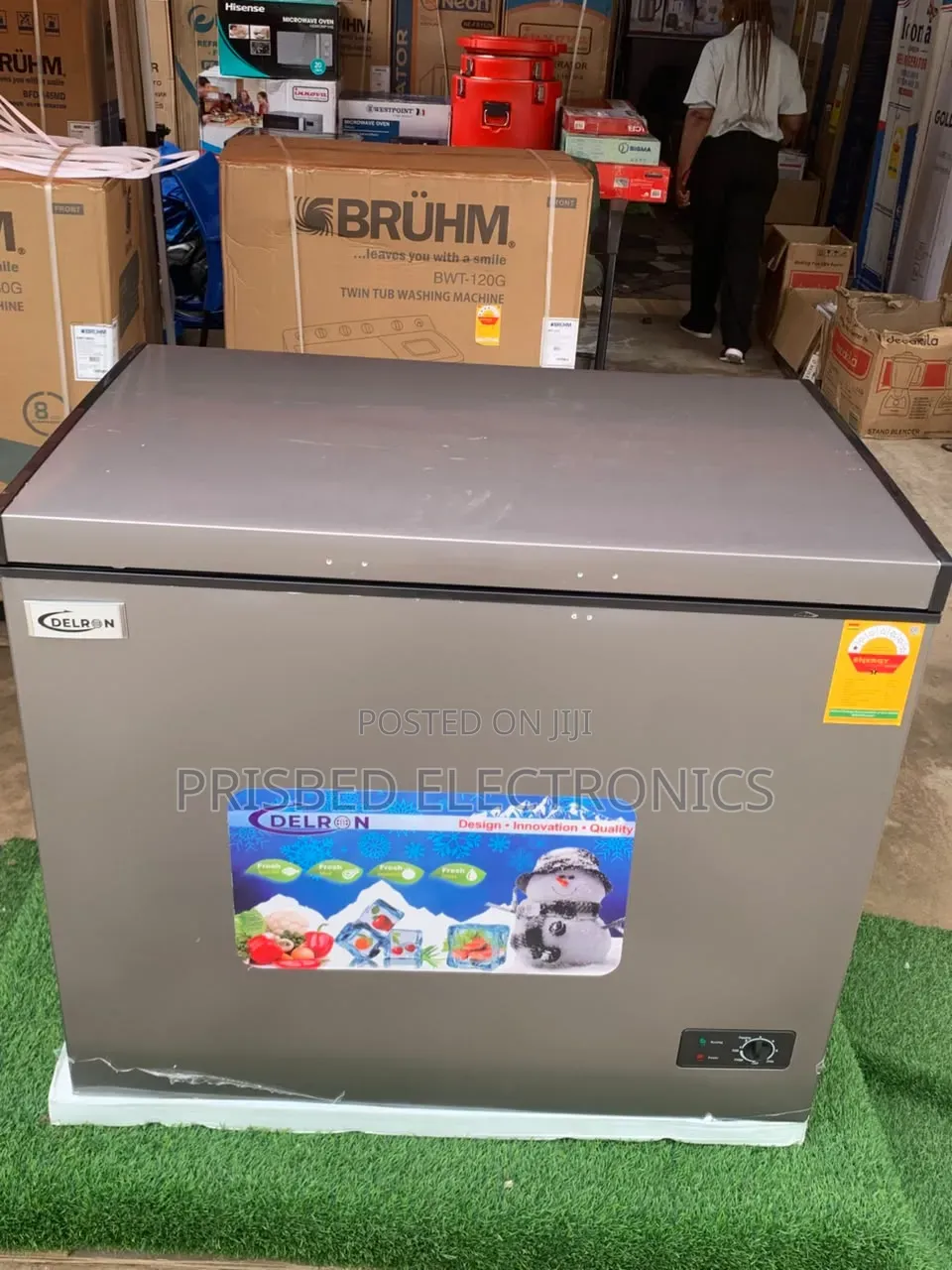 Delron Durable Chest Freezer 258 Litres