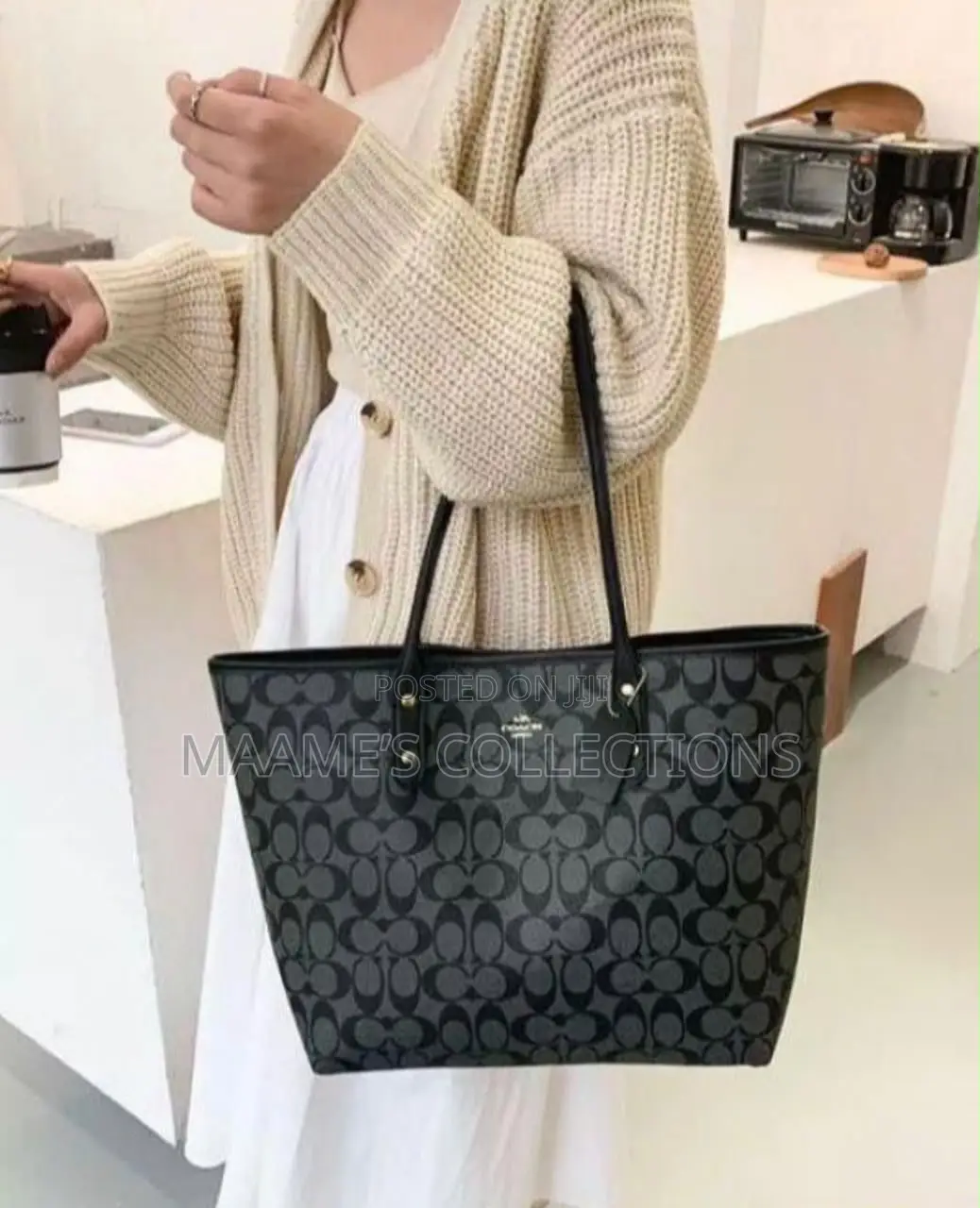 Coach Tote Ladies Handbag With Mini Purse