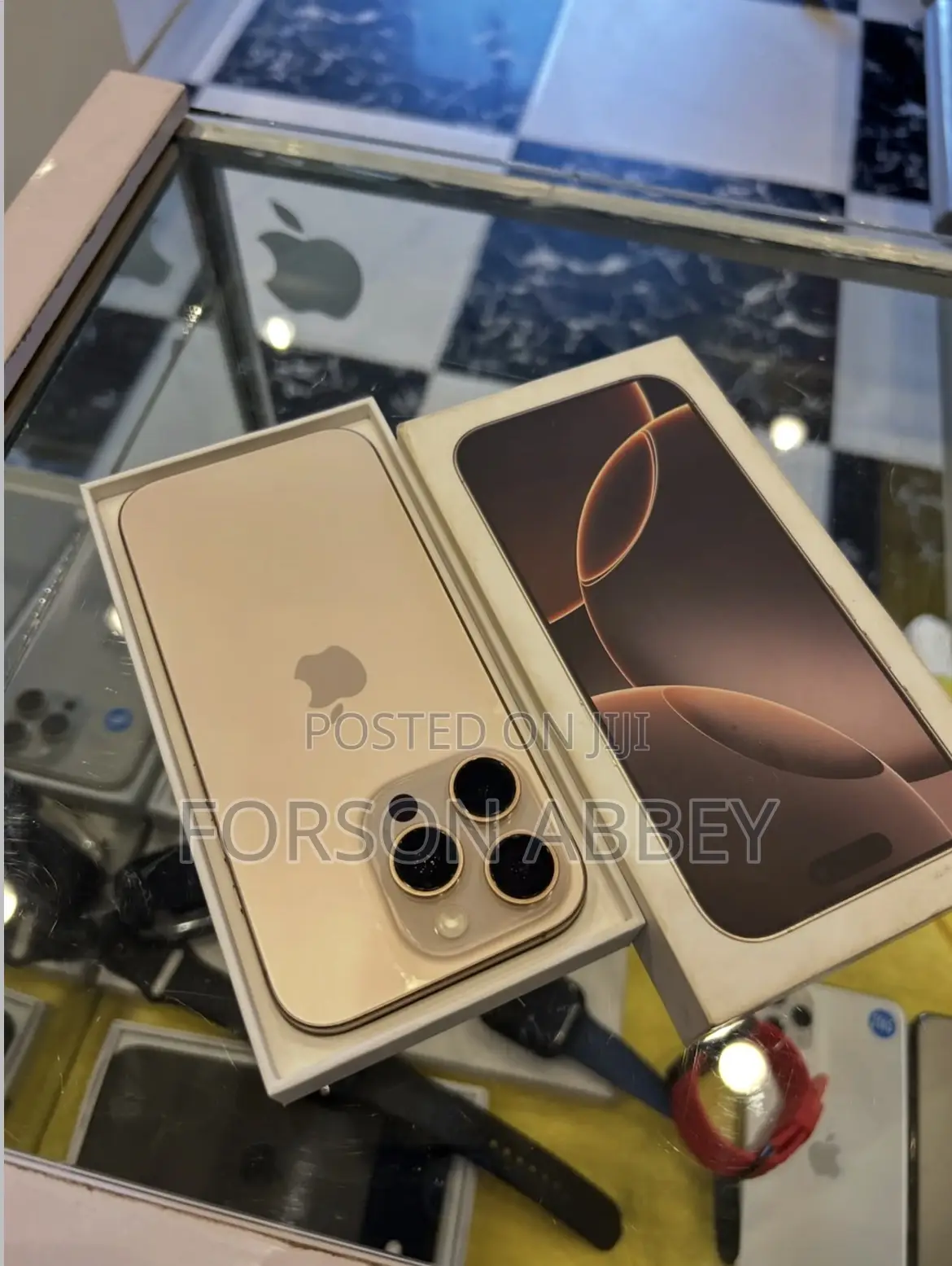 Apple iPhone 16 Pro Max 256 GB Gold