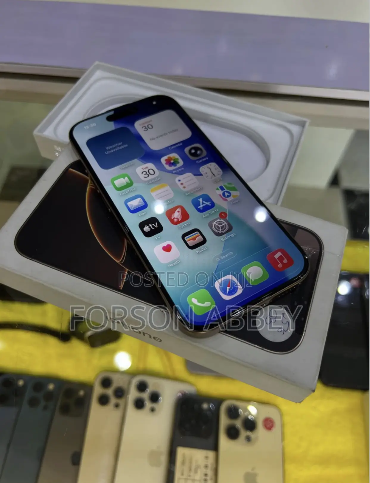Apple iPhone 16 Pro Max 256 GB Gold