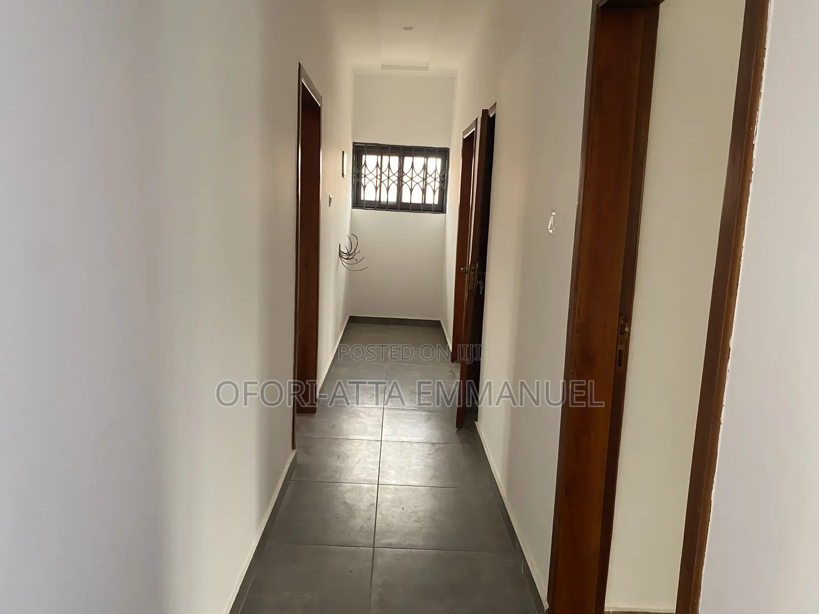 2bdrm Apartment in Amasaman 3 Junction, Pokuase for rent