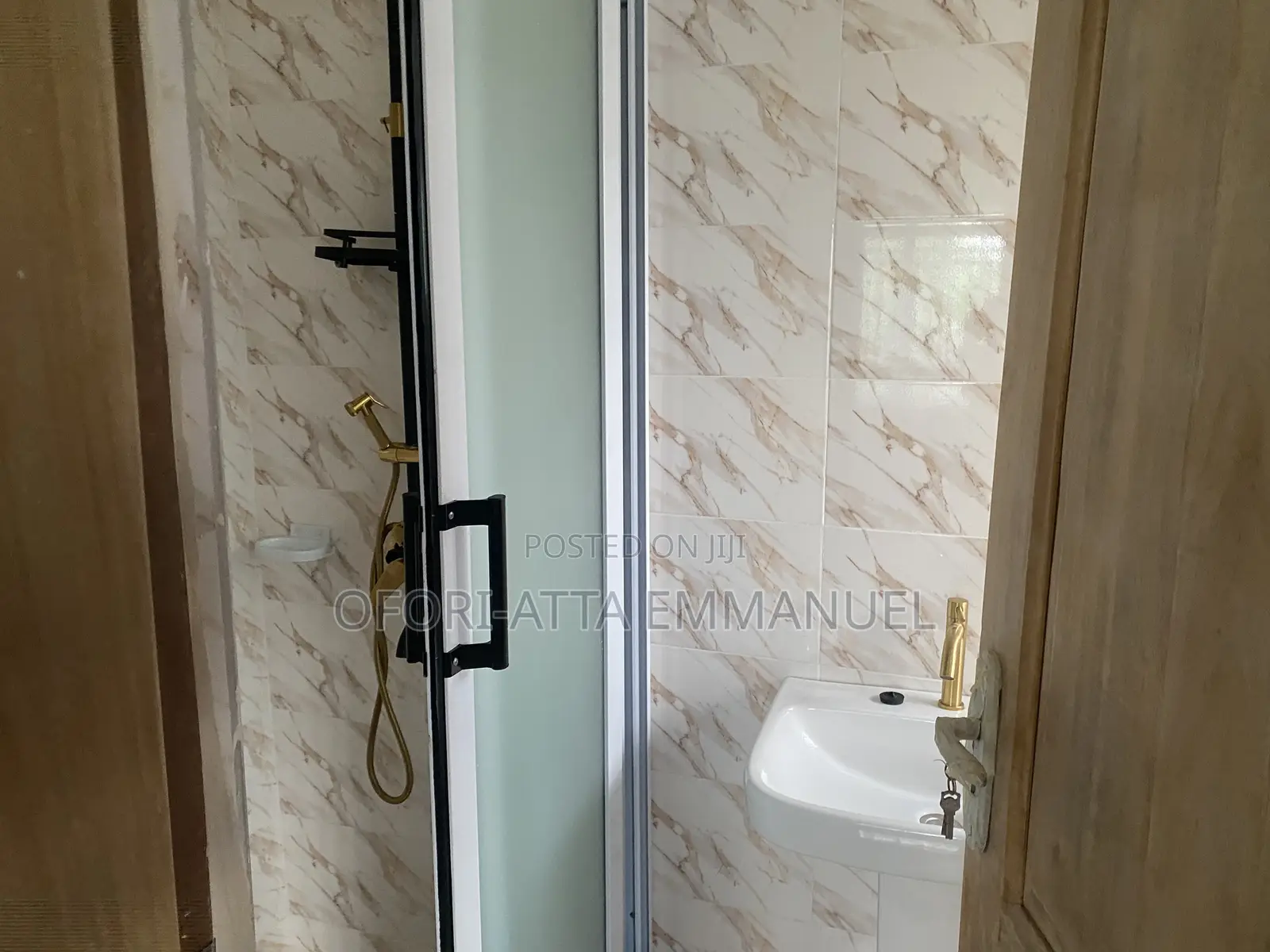 2bdrm Apartment in Amasaman 3 Junction, Pokuase for rent