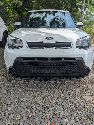 Kia Soul Base Hatchback 2016 White