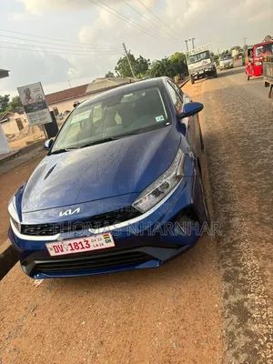 Kia Forte 2024 Blue