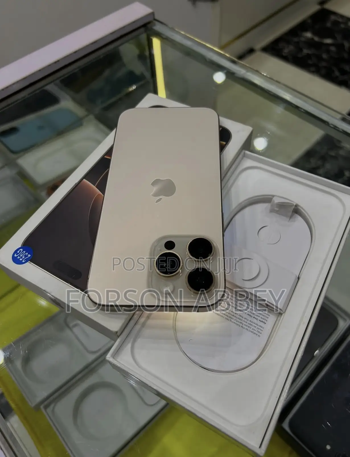 Apple iPhone 16 Pro Max 256 GB Gold