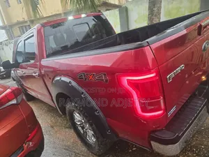 Ford F-150 2015 Red
