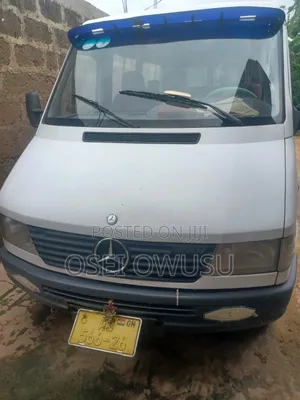 Mercedes-Benz Sprinter 2005 White