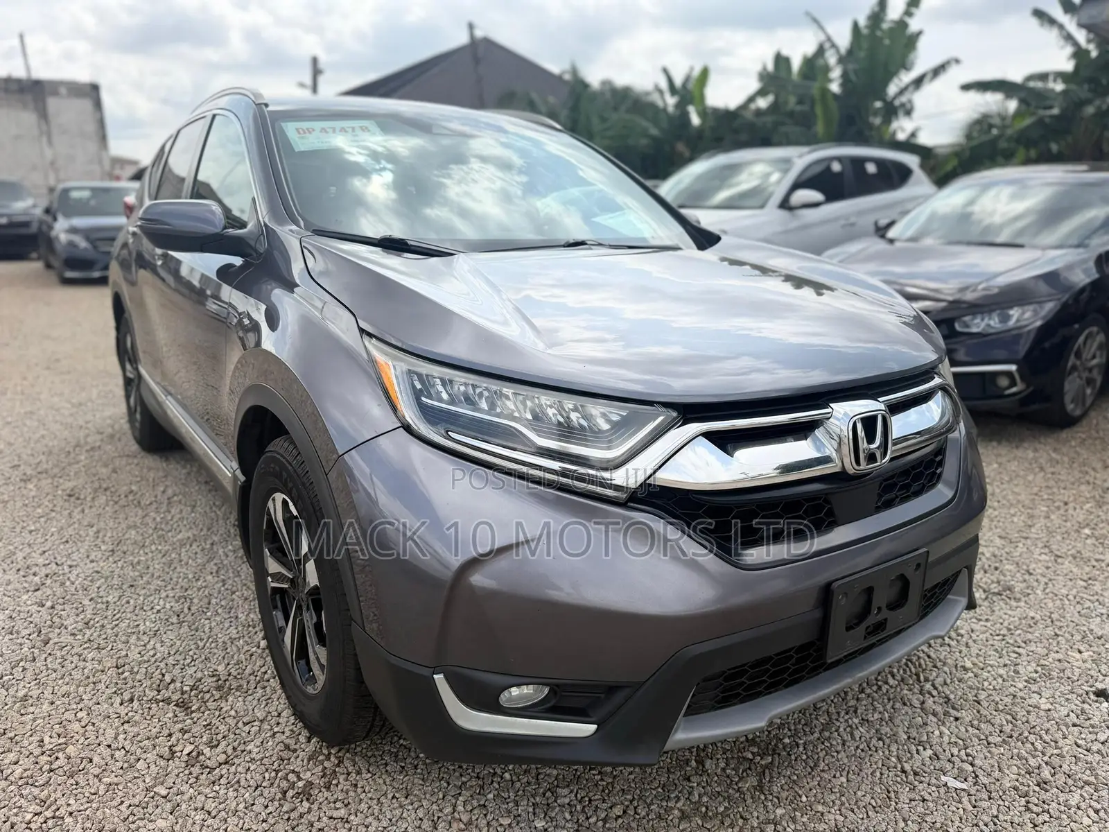 Honda CR-V Touring 4dr SUV AWD (1.5L 4cyl CVT) 2017 Gray