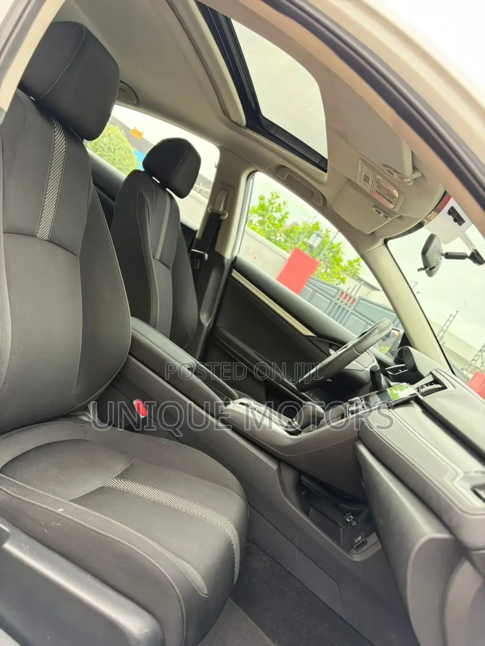 Honda Civic EX 4dr Sedan (2.0L 4cyl) 2017 White