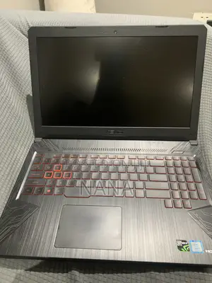 Laptop Asus TUF Gaming FX504 16GB Intel Core i5 SSD 256GB