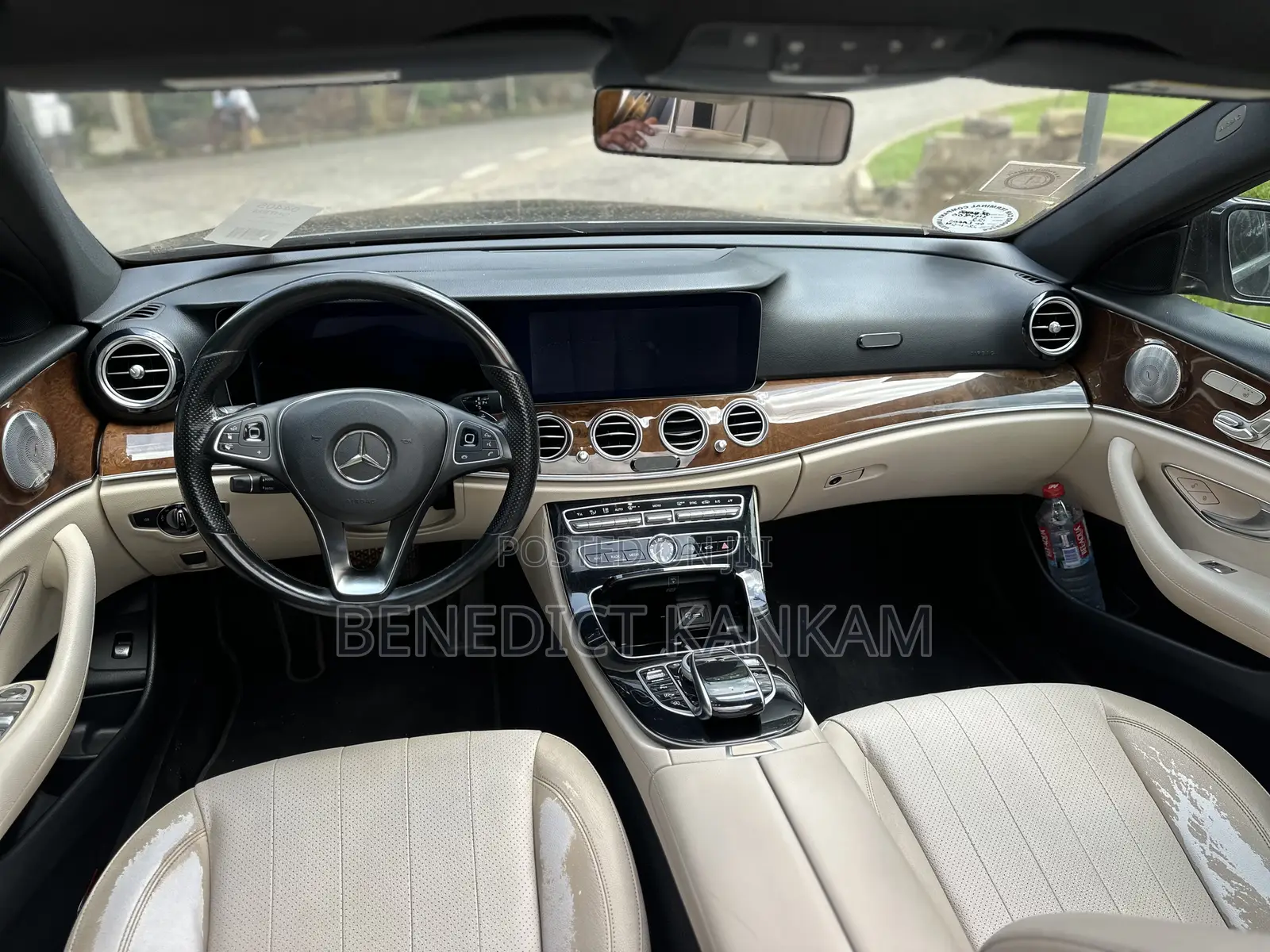 Mercedes-Benz E300 2018 Black