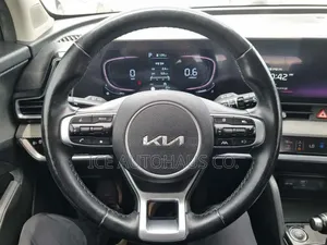 Kia Sportage 2022 White