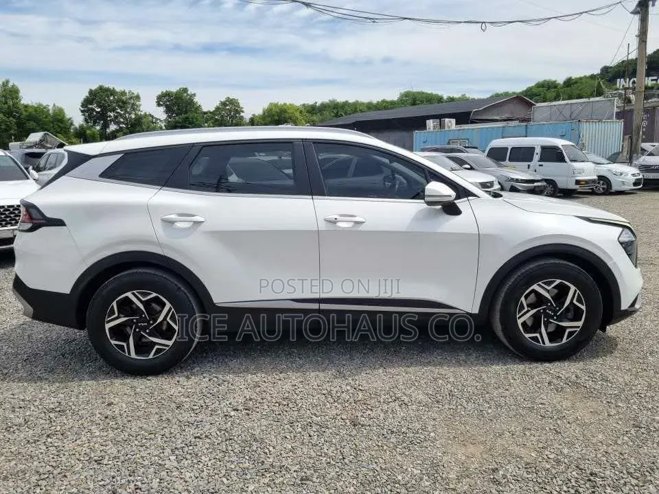 Kia Sportage 2022 White