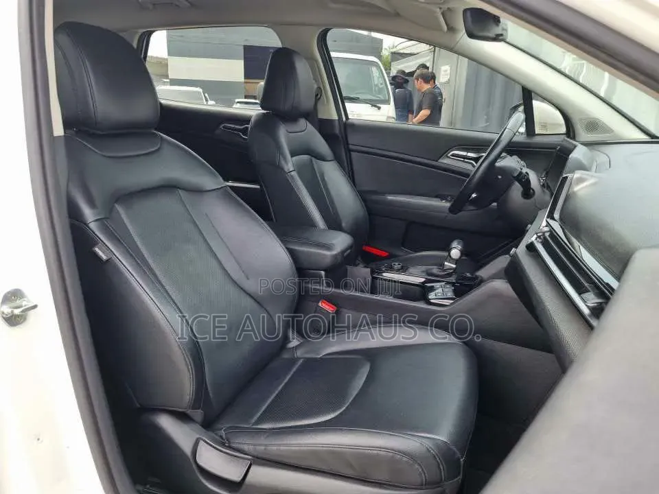 Kia Sportage 2022 White