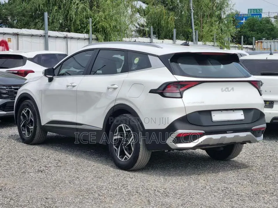 Kia Sportage 2022 White