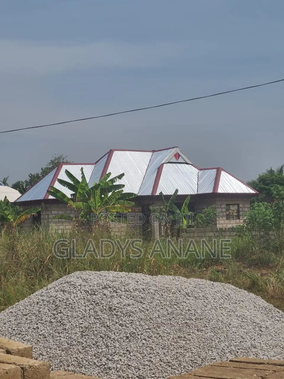 3bdrm House in Bosomtwe for sale