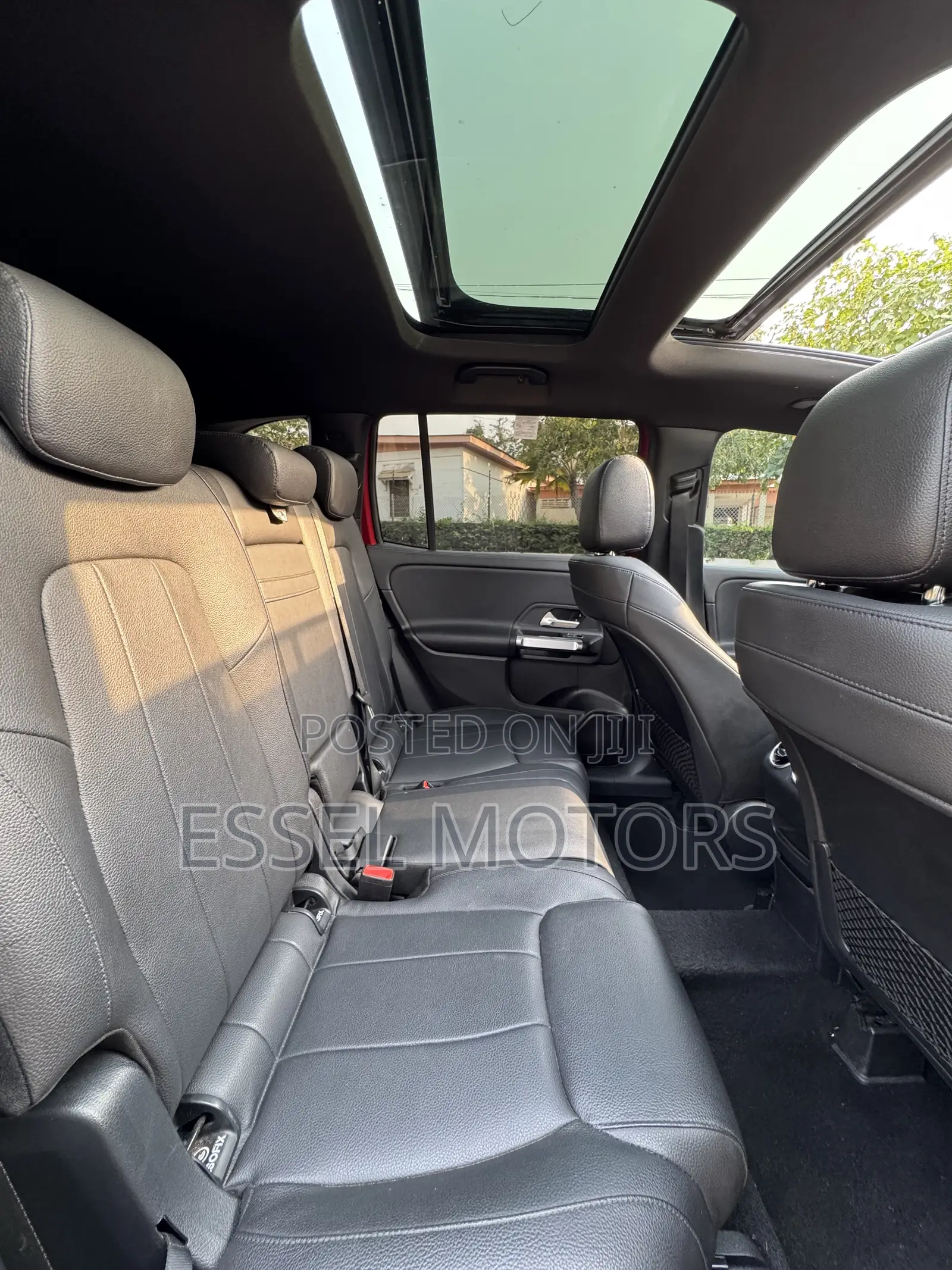 Mercedes-Benz GLB-Class GLB 250 4MATIC 2020 Red