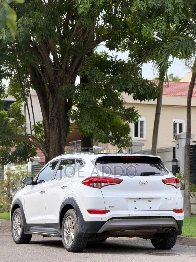 Hyundai Tucson 2016 White