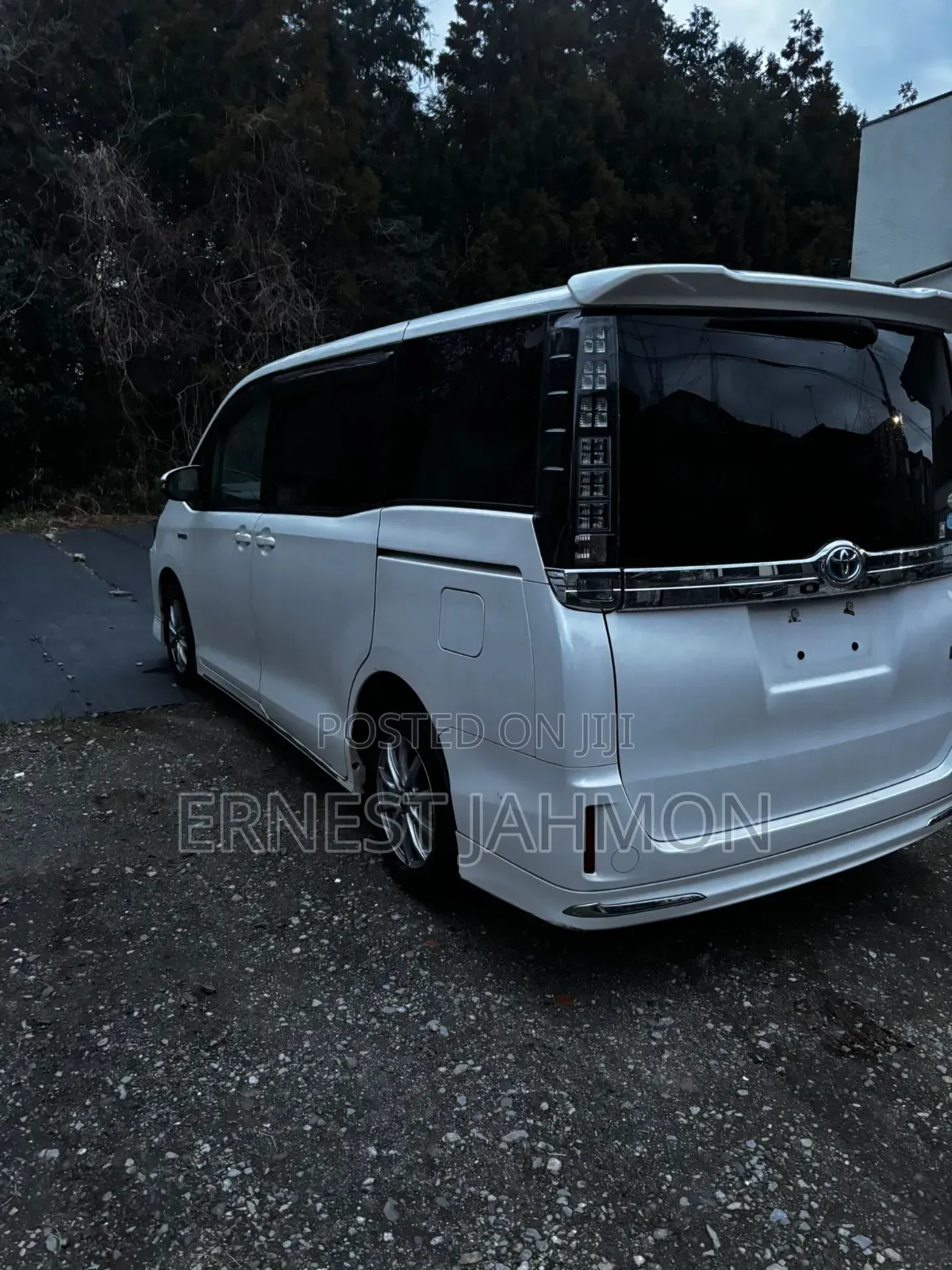 Toyota Voxy 2015 White