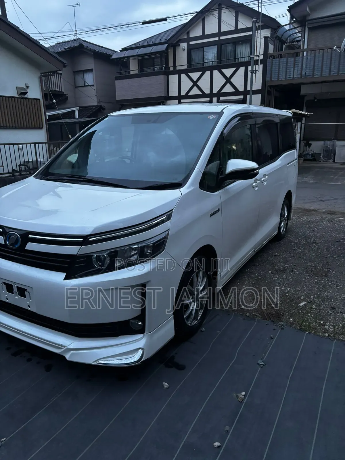 Toyota Voxy 2015 White