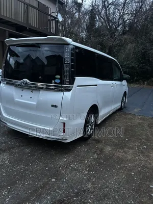 Toyota Voxy 2015 White