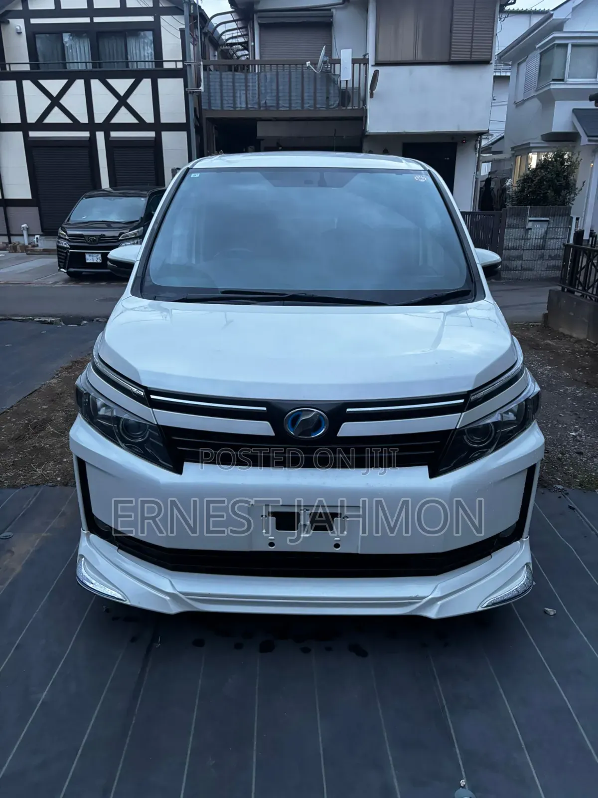 Toyota Voxy 2015 White