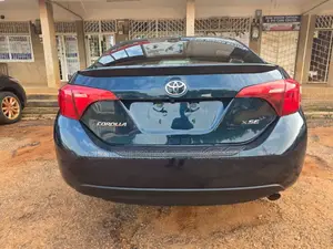 Toyota Corolla XSE (1.8L 4cyl 2A) 2019 Black