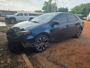 Toyota Corolla XSE (1.8L 4cyl 2A) 2019 Black