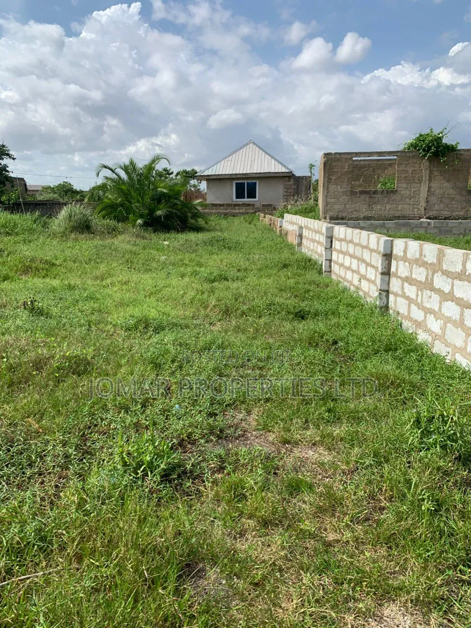 Plots With Genuine Documents for Sale at Ashalaja