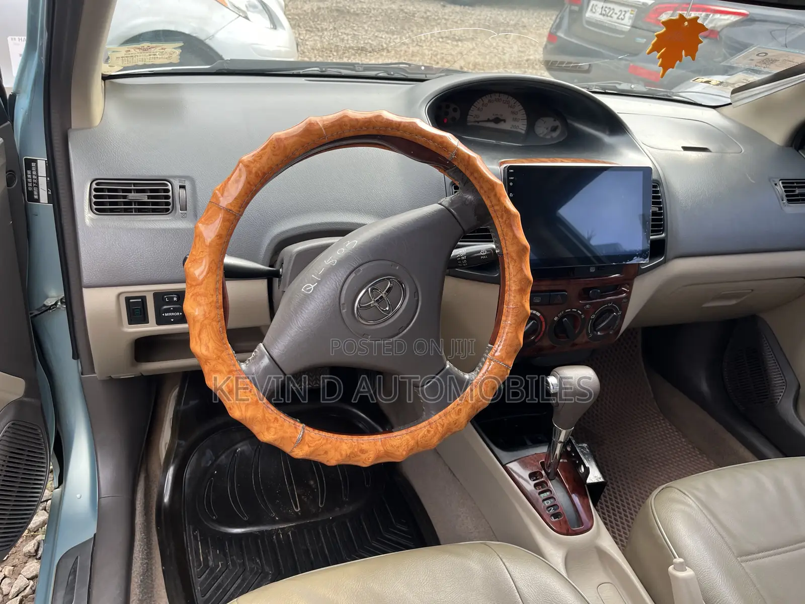 Toyota Vios 2010 Green