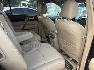 Toyota Highlander Limited 2010 Black